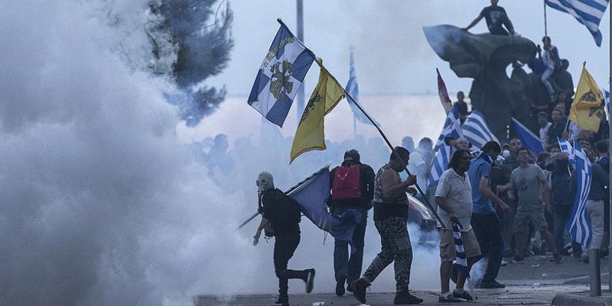 Yunanistan'da Makedonya gösterileri olaylı geçti