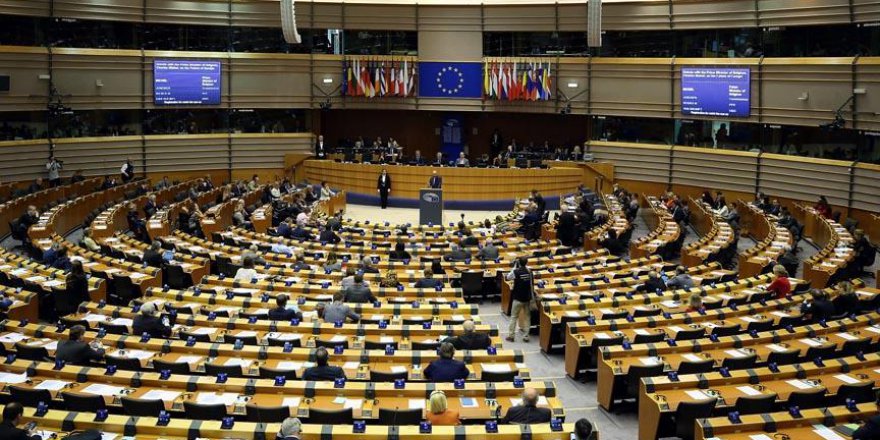 İtalyan hükümetinde 'Macaristan' çatlağı