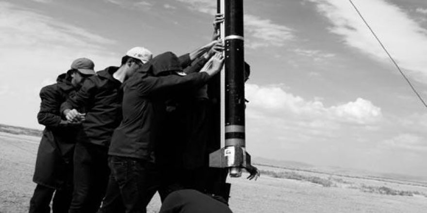 Tuz Gölü'nde 'roket yarışması'