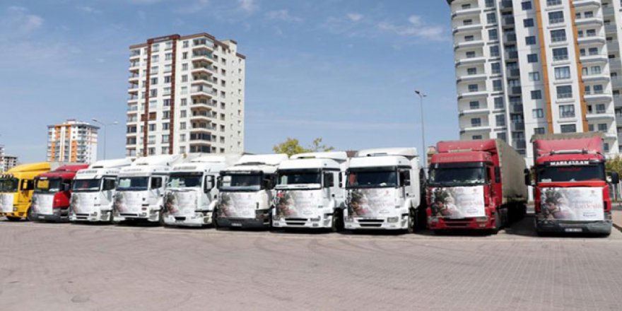 Kayseri'den 10 TIR Halep için yola çıktı