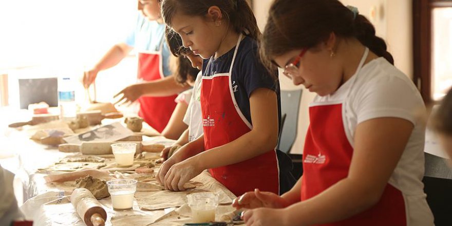 İstanbul'da çocuklara özel sanat ve tasarım atölyesi