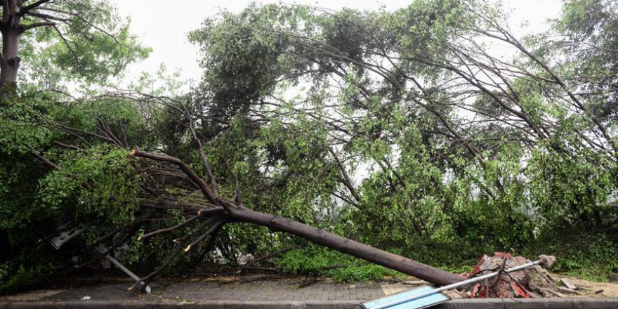 Meteorolojiden 5 il için kuvvetli rüzgar ve fırtına uyarısı