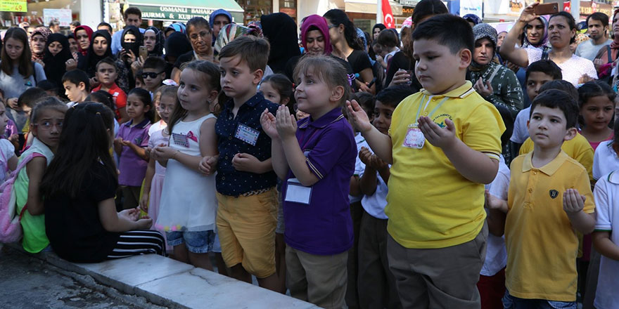 Okula yeni başlayan çocuklar için Amin Alayları' düzenlendi