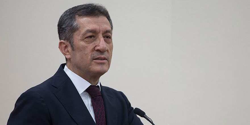 Milli Eğitim Bakanı Selçuk’tan 'Çocuklarınıza oyun oynatın' tavsiyesi