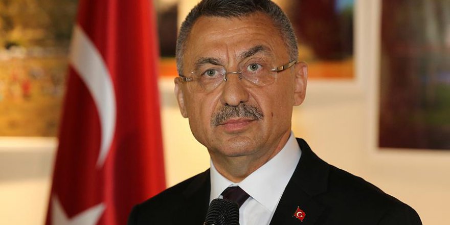 'Tüm darbeleri ve darbeci zihniyetleri lanetliyorum'