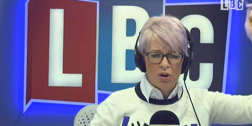 Müslümanlara 'hamamböceği' diyen gazeteci 'medya maymunu'na dönüştü