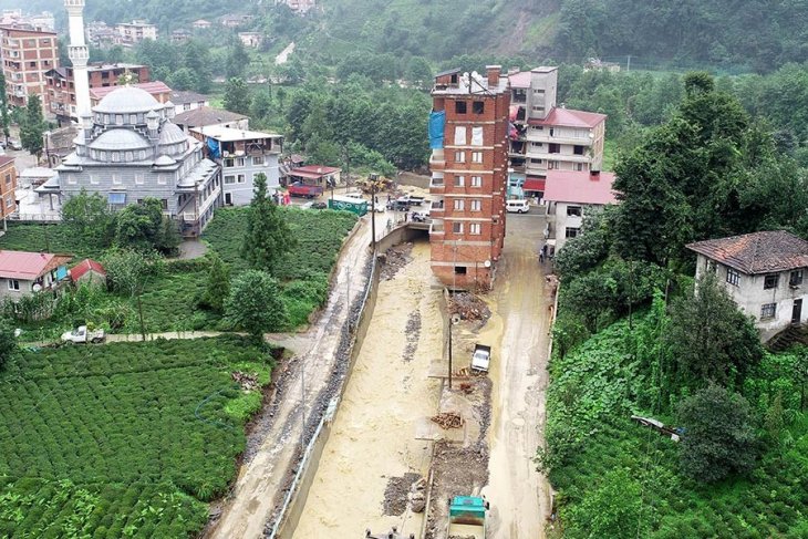 Dere içine yapılan bina için karar çıktı