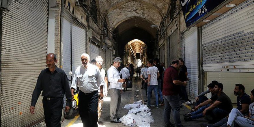 İran'da açlık tehlikesine karşı kupon dönemi