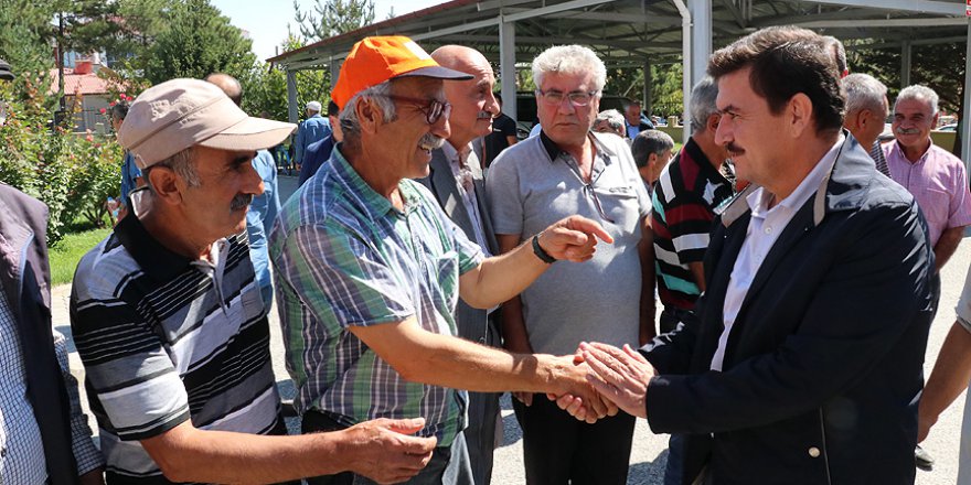 Cumhurbaşkanlığı 13 ilde aşure ikram etti