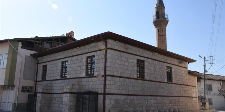 Ecdat yadigarı Toptaş Camisi yeniden ibadete açıldı