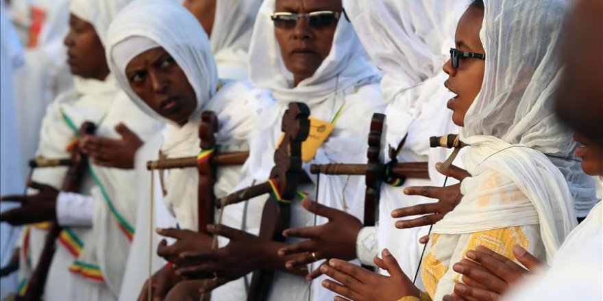 Etiyopyalı Ortodokslar dini bayramlarını kutluyor