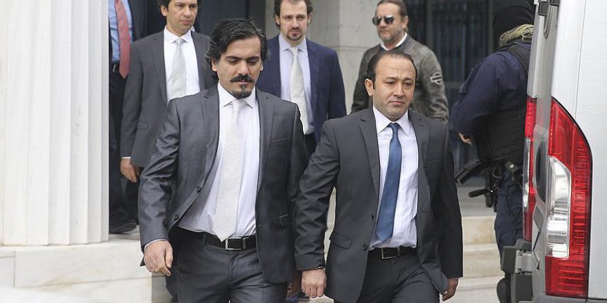 Yunanistan'a firar eden askerlerin yargılandığı davada ara karar