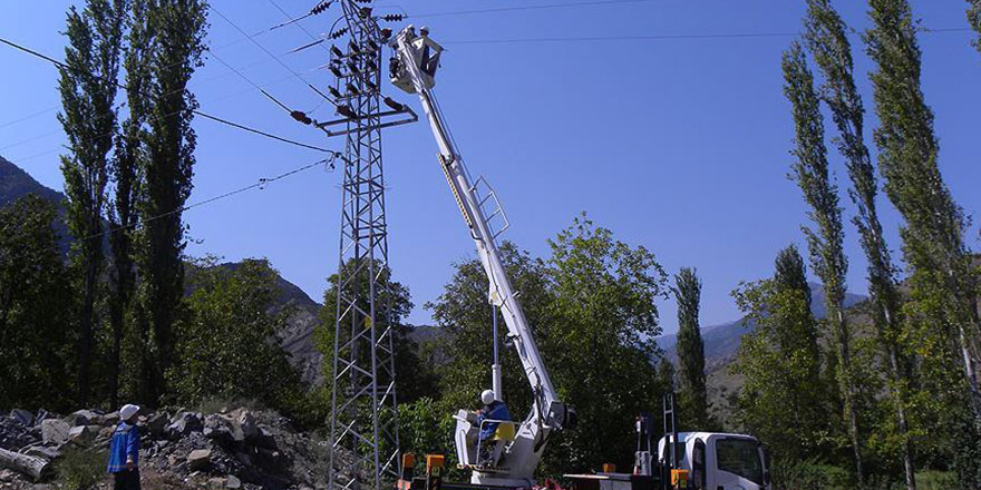 'Kuşlar Ölmesin' diye enerji nakil hatlarında önlem