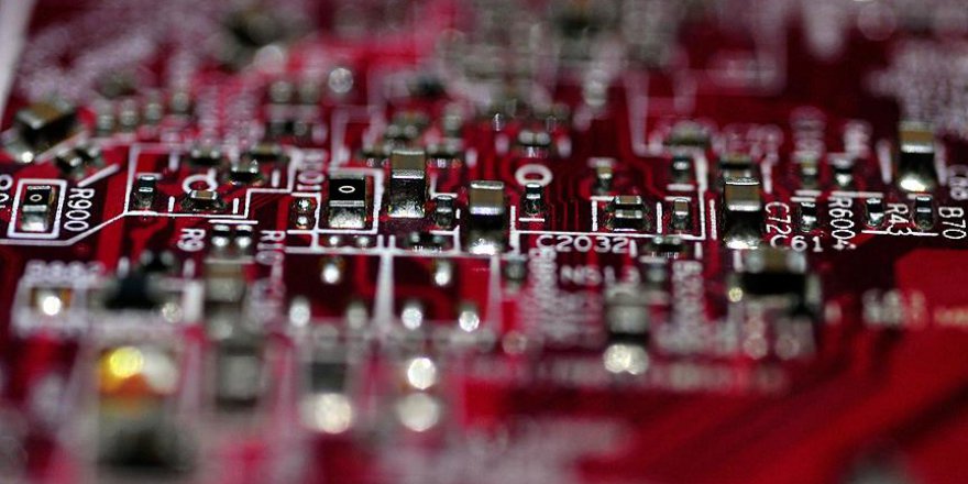 Çin'de üretilen bilgisayar ekipmanlarında casus çip iddiası