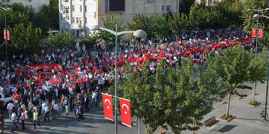 Batman'da teröre lanet yürüyüşü