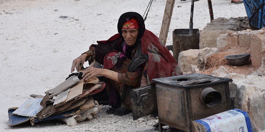 İdlib'e sığınan Türkmenler yardım bekliyor