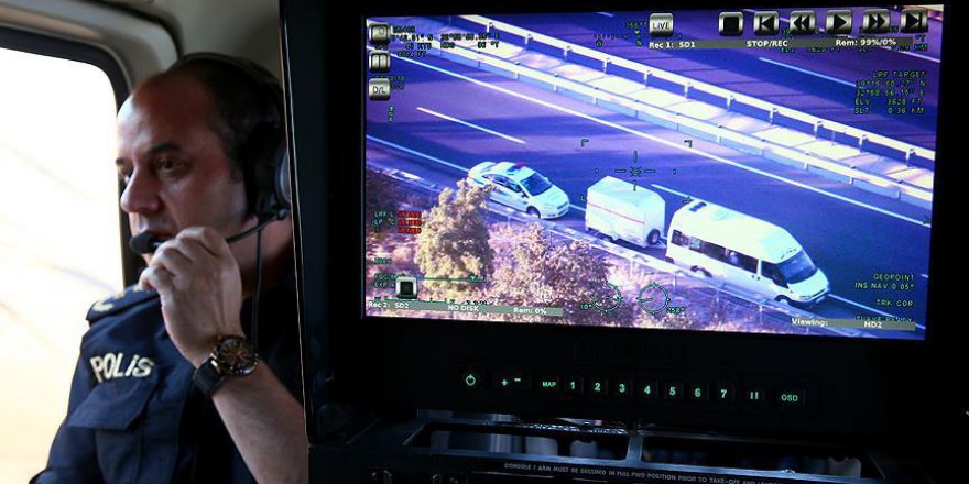 Polisin havadan trafik denetimleri sürüyor