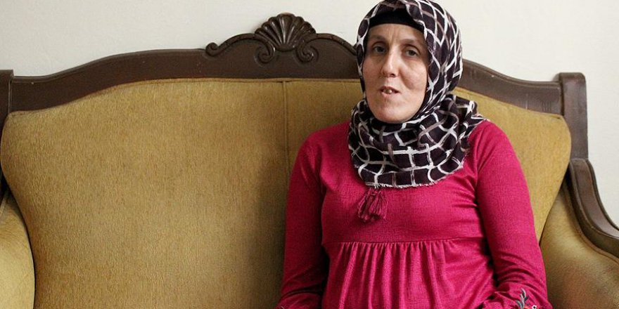 En büyük arzusu iyileşip hasta kızına bakmak