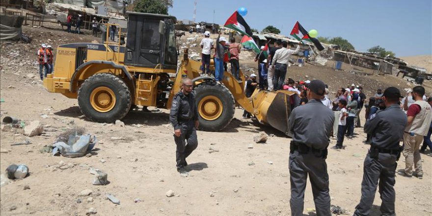 İşgalci İsrail yine yıkım gerçekleştirdi