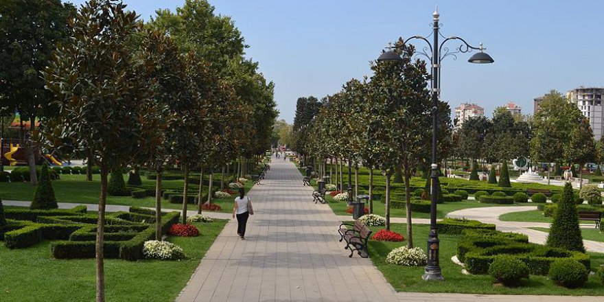 Bakırköy'deki TOKİ Millet Bahçesinde çalışmalar başladı