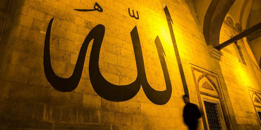 Allah, yarattıklarına benzemez
