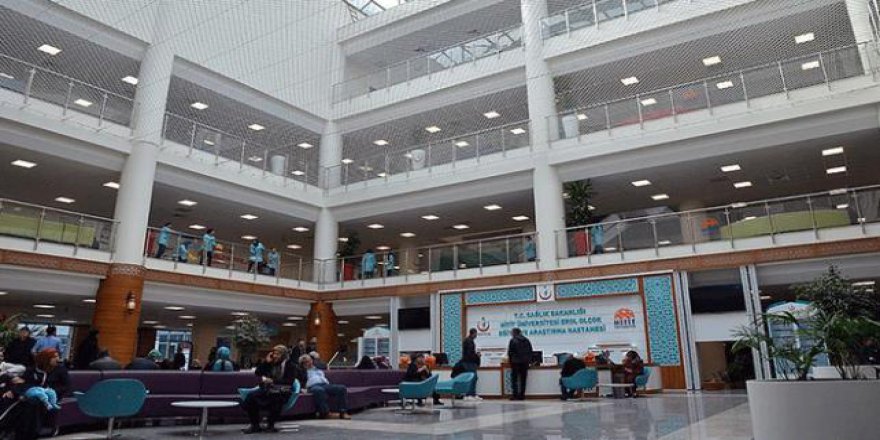 Sağlık Bakanı: 'Üniversite hastanelerine destek vereceğiz'