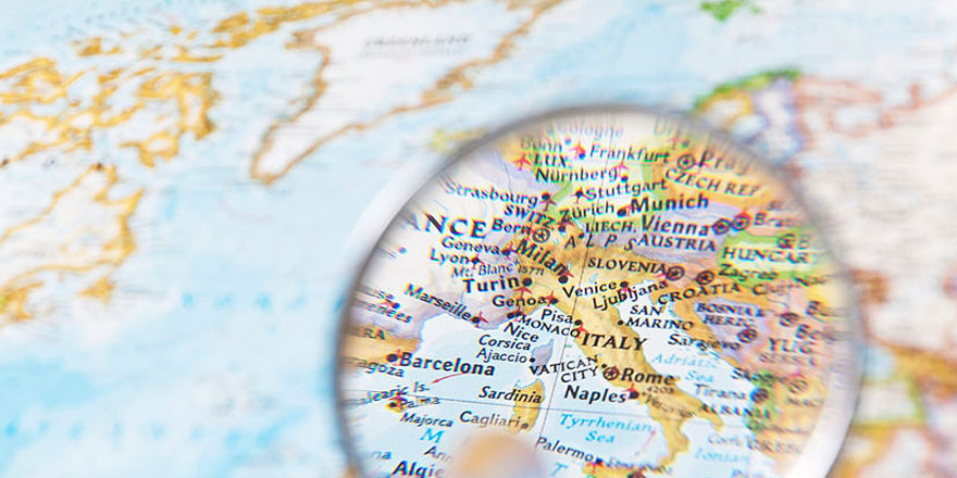 İtalya Müslüman öğrencileri fişlemeye başladı