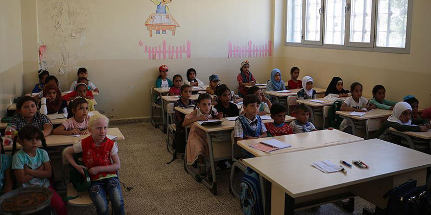 Suriye'ye 8 yeni okul