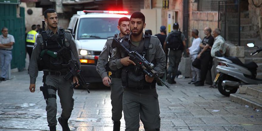 İşgalci İsrail Kudüs Valisi'ni alıkoydu