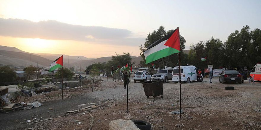 Netanyahu: 'Han el-Ahmer'i kesinlikle yıkacağız'