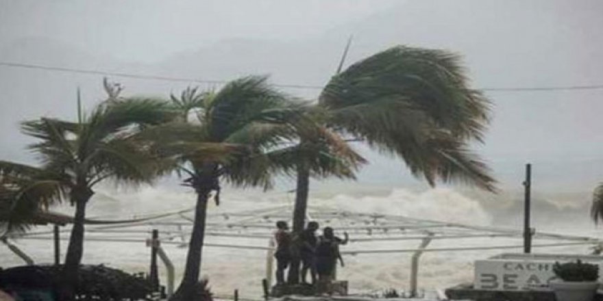 Meksika'da kasırga alarmı