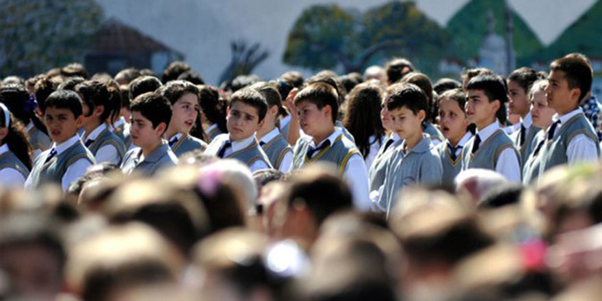 Öğrencilerin yüzde 46'sı başladığı okulda tamamlayamıyor