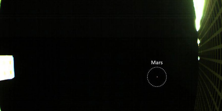 NASA'nın son teknoloji minik uyduları Mars fotoğrafını gönderdi