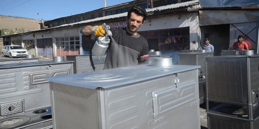 Doğu illerimiz kış mevsiminde Sarıkamış'ta üretilen sobaları kullanacak