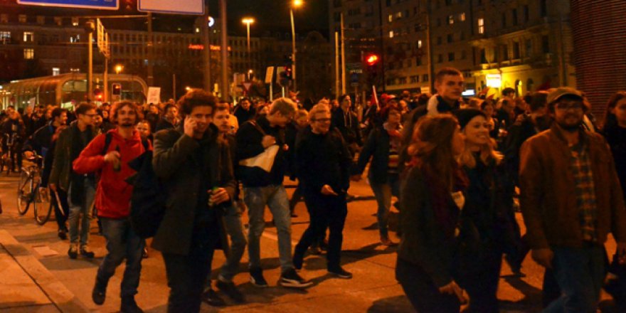 Avusturya'da hükümet karşıtı protestolar