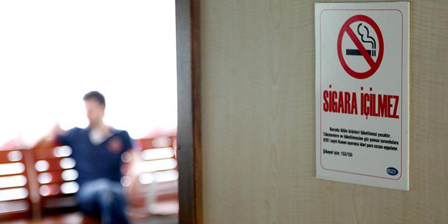 İzmir'de kapalı alanda sigara içenlere 6 milyon lira ceza