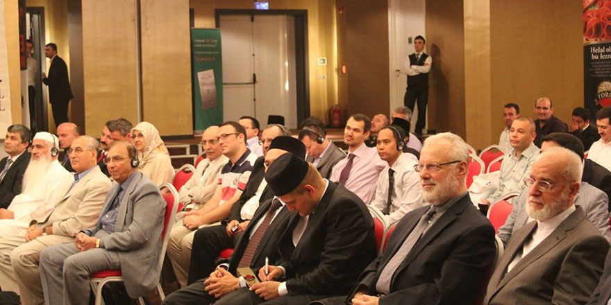 Helal konferansında konuşuldu: Bugünkü kriz hakikat krizidir