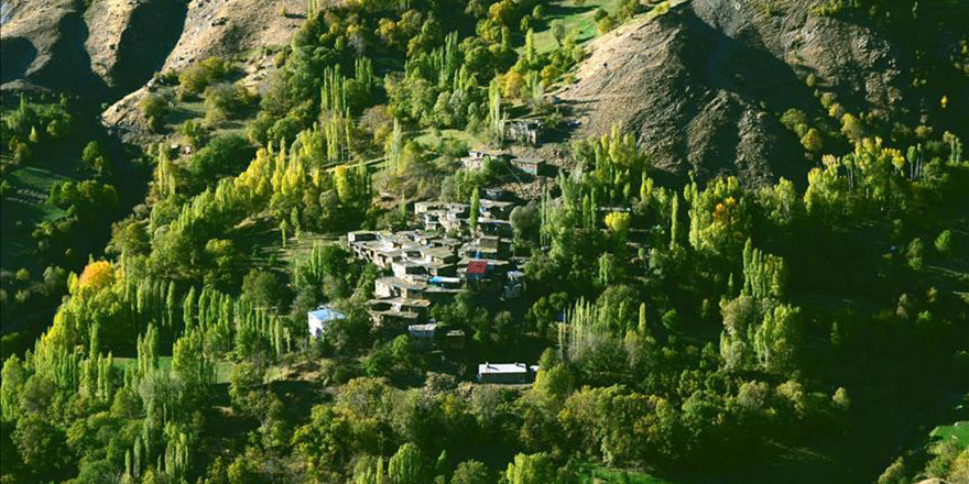 Bediüzzaman'ın ilçesi saklı cennet 'Hizan'da foto maraton
