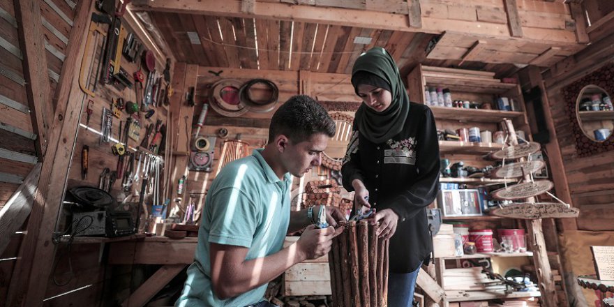 'Bir işe yaramaz' denilen ahşaplar gelir kaynakları oldu