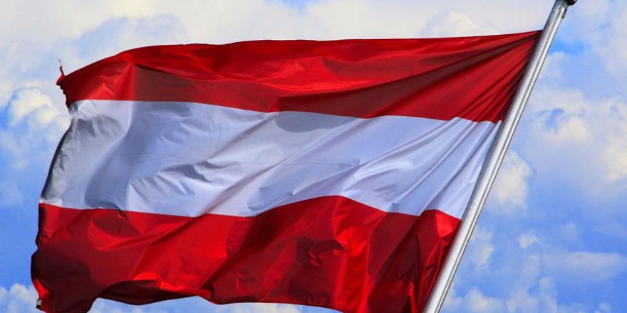 Aşırı sağcı Avusturya hükümeti göç anlaşmasına katılmayacak