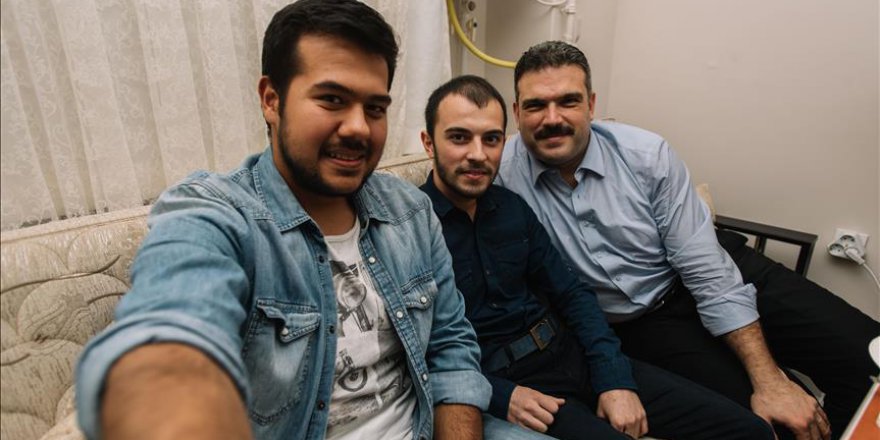 Rektörden öğrenci evine sürpriz ziyaret