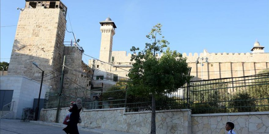 'Harem-i İbrahim'in avlusu çevresi her şeyiyle İslam'ındır'