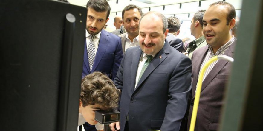 Varank: Gelecek, bilime ayak uydurup onu keşfedenlerin olacak