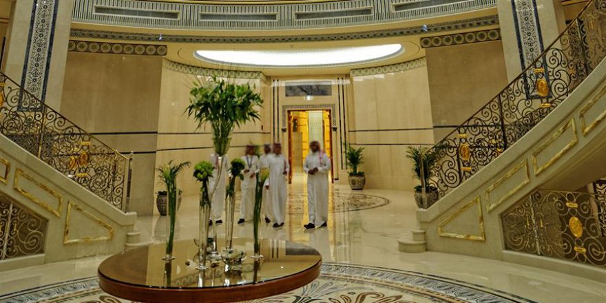 Suudi Arabistan'da 45 iş adamı ve prens hala gözaltında