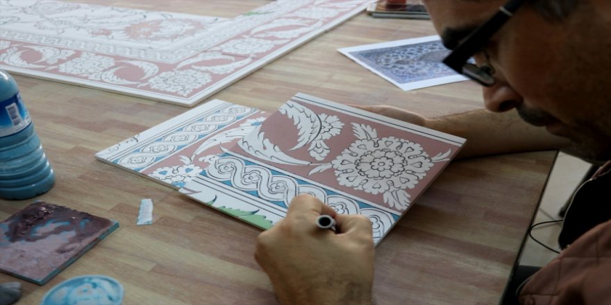 Kütahya çinileri yurt dışındaki camileri de süslüyor