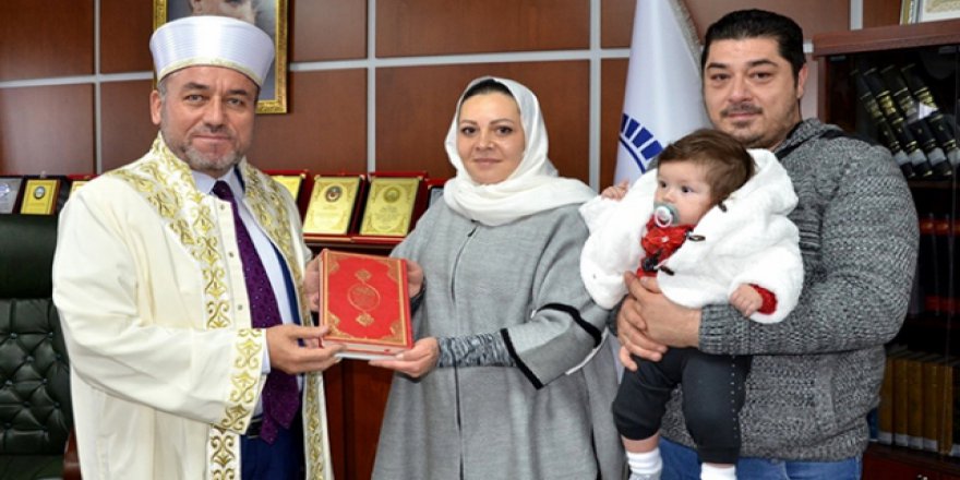 Alman asıllı kadın Müslüman oldu