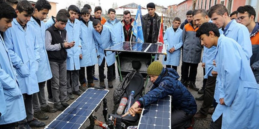 Fransız seyyah öğrencilere çevre bilincini Hadisle anlattı