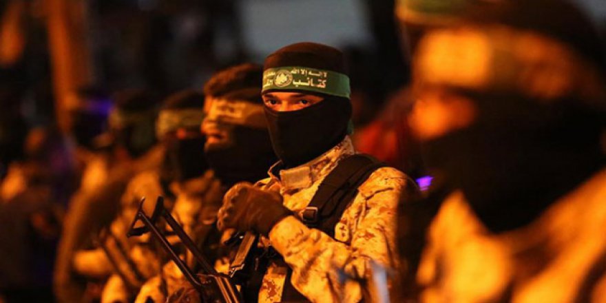 Kassam'da İsrailli komutanın öldürülme görüntüleri var