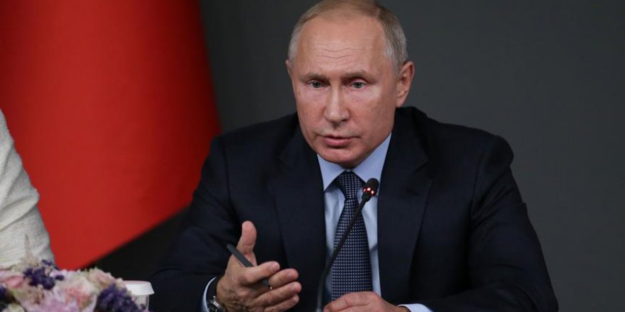 Putin'den ilginç benzetme: Akıllı maymun!