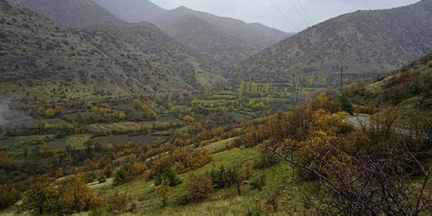 23 yıl önce ayrılmak zorunda kaldıkları köylerine geri dönüyorlar